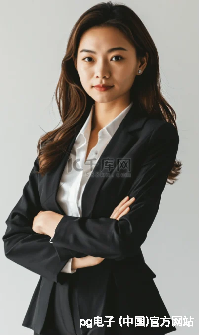 龙含雅